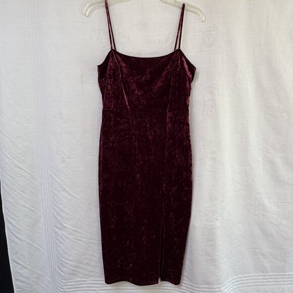 Lulus Dresses & Skirts - Lulus Red Velvet Spaghetti Strap Midi Dress Womens Large Body on Party Cocktaill